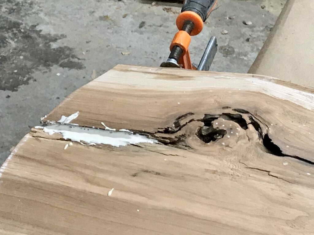 Пустота цитаты. Как заполнить пустоты в стене. Пена монтажная "арт-пм10". Клей паркетный ремонтный для заполнения пустот. Чем можно заполнить пустоты.