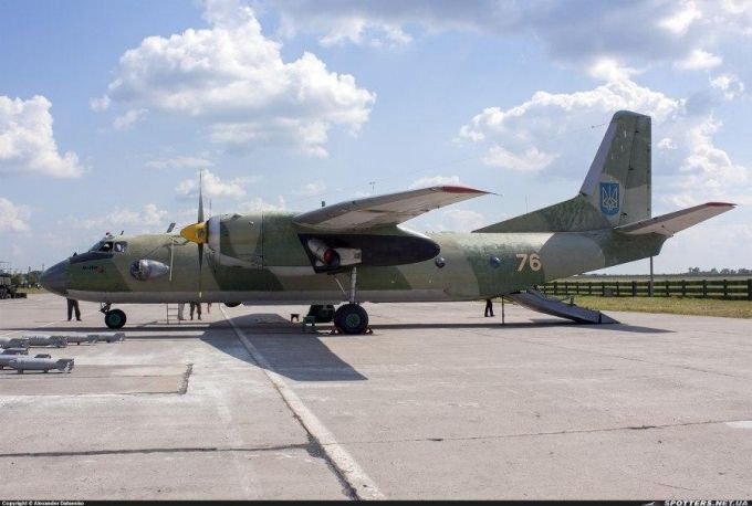 АН-26 с бортовым номером 76, разбившийся под Чугуевым. Фото:inforesist.org