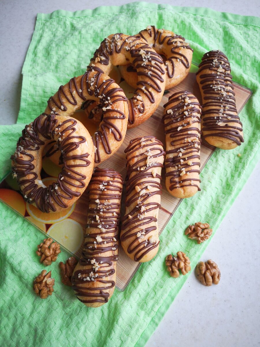 Крема получились очень нежные и насыщенные вкусом