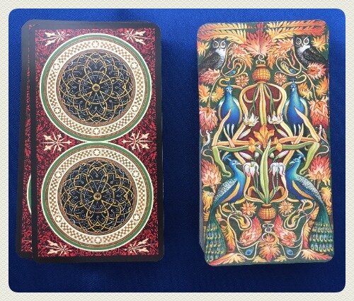 Как он там без меня? Собирается ли написать, позвонить? Фото автора