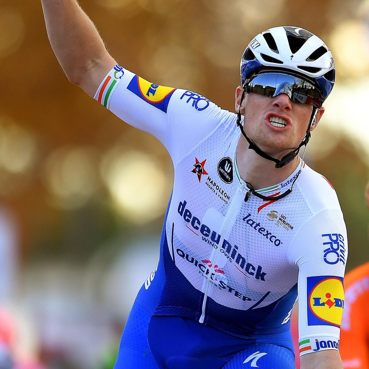 Сэм Беннетт