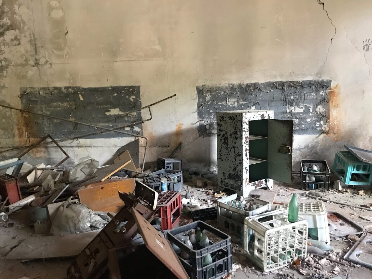Заброшенное помещение военкомата в Припяти