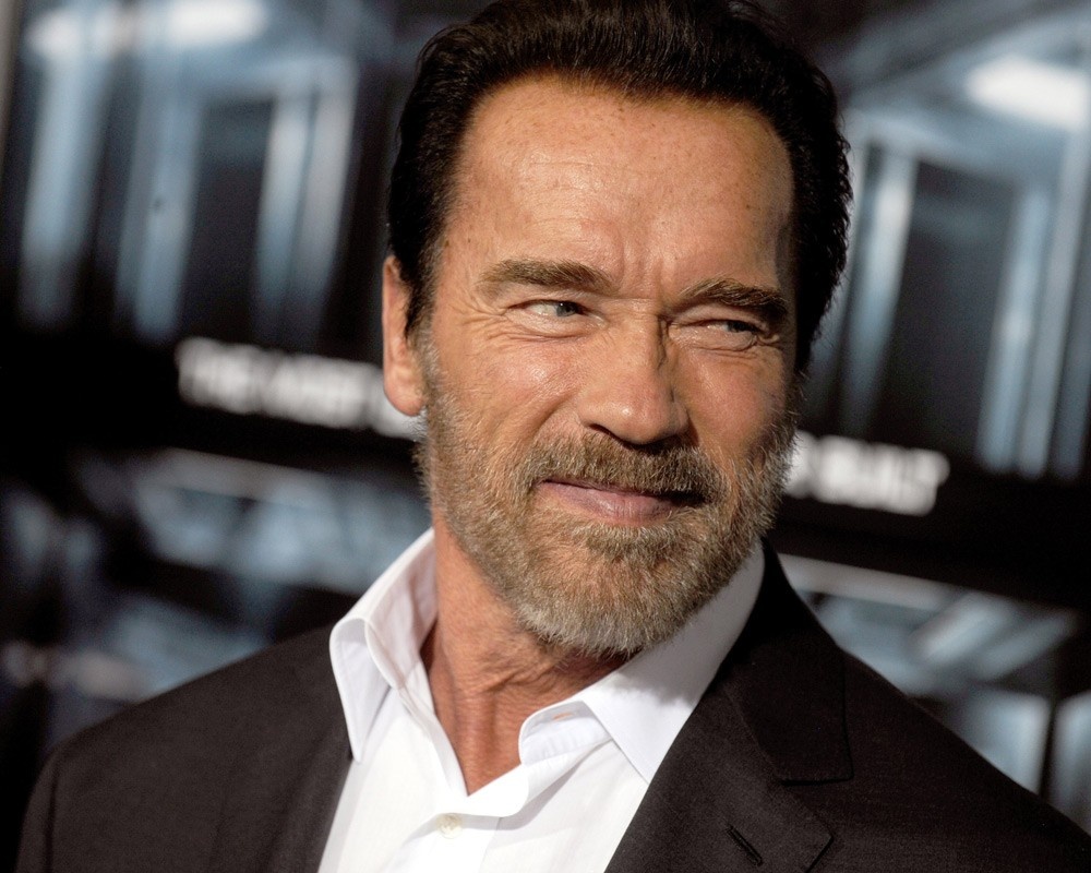 Харизматичный Арни .