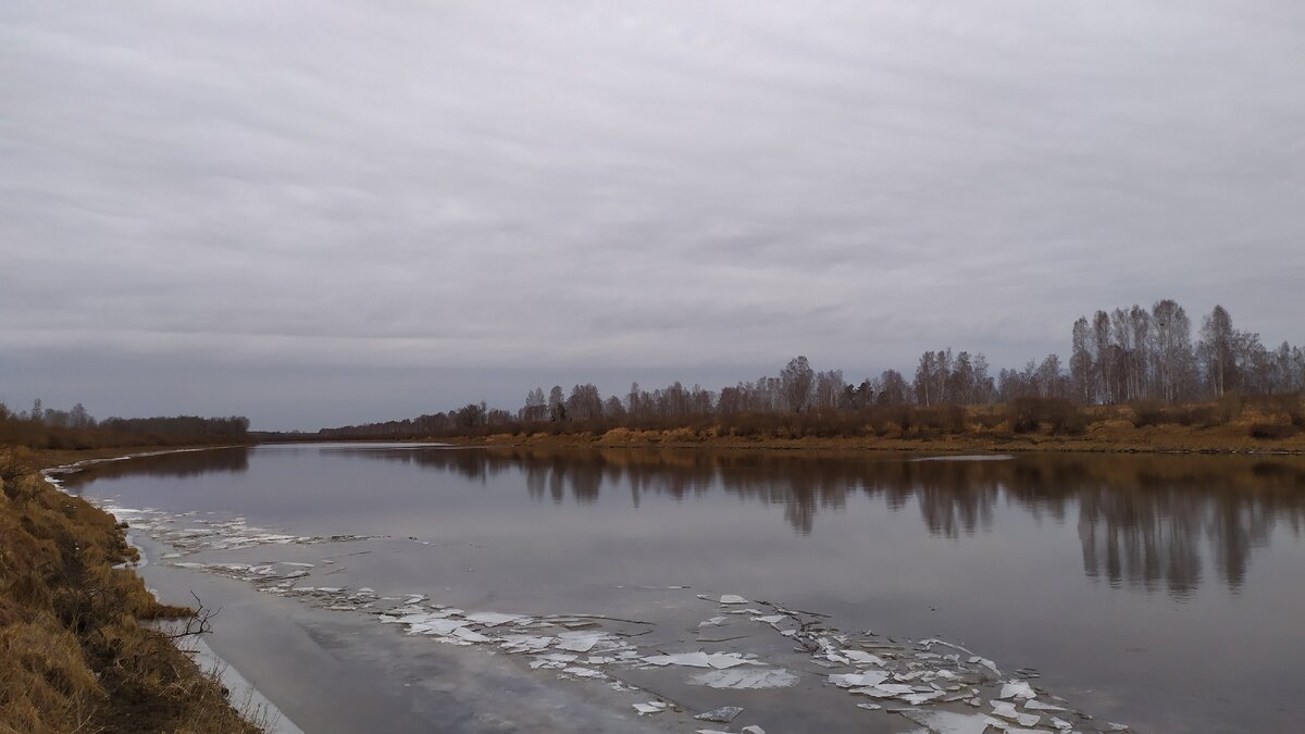 Скоро встанет (или станет?) лед.
