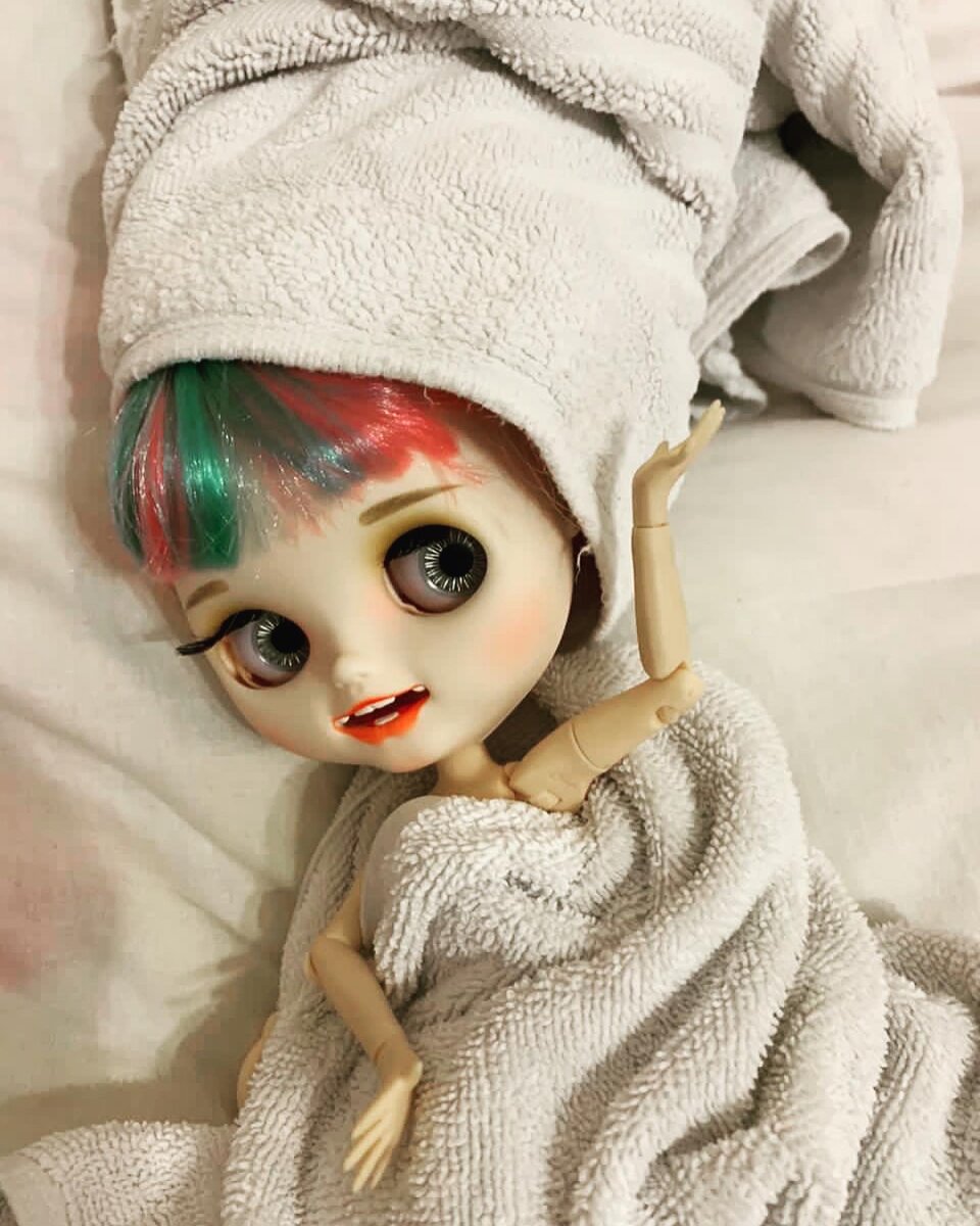 Кукла Маруся знает толк в практике ничегонеделания