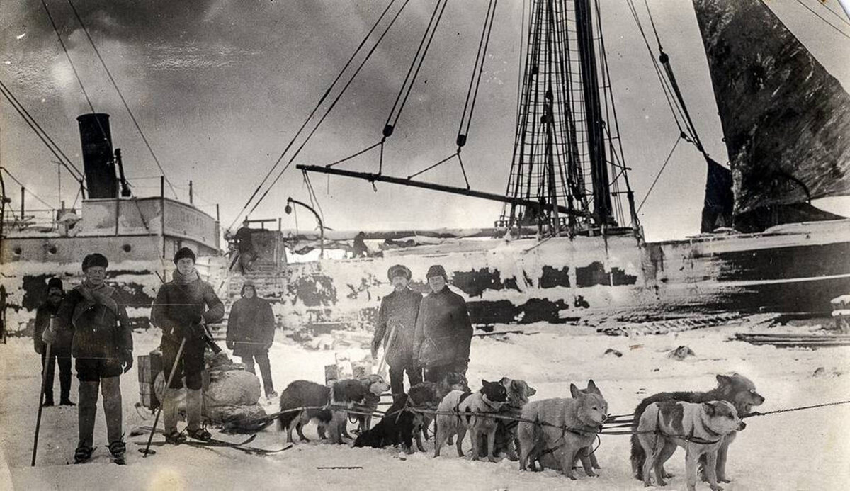 Зимовка экспедиции Г.Я. Седова 1912-1913 годов на Новой Земле. Фото: Научный архив РГО