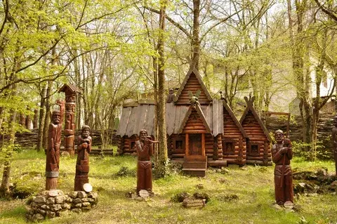 «Поляна сказок».  Фото: https://yandex.ru/images