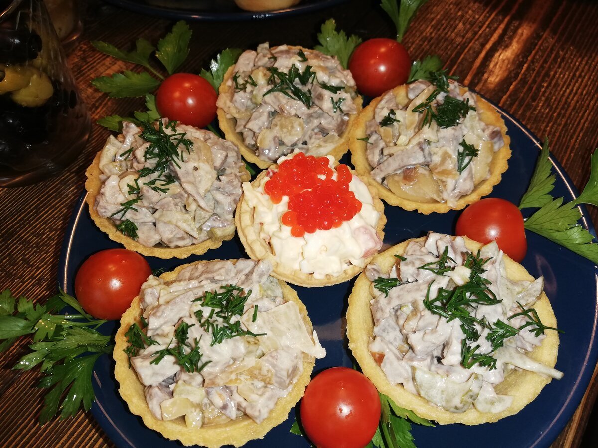 Какой салат можно подать в тарталетках рецепты с фото простые и вкусные