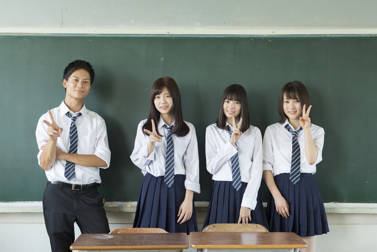 старшие школы в японии