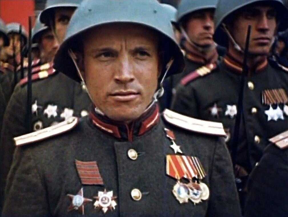 Парад победы 1945 картинки цветные