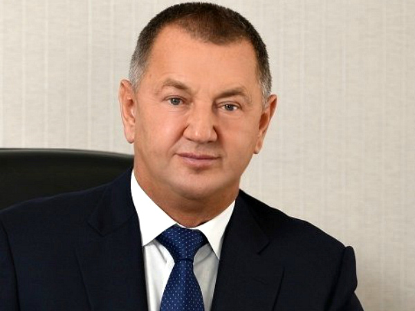 Чудачества дерзкого и богатого депутата ЕР Сергея Вакарина на территории Тобольска0
