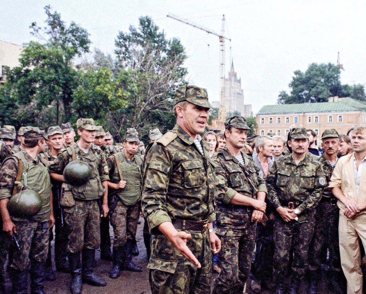 1991 молдова. Генерал лебедь Приднестровье 1992. Генерал лебедь в Приднестровье. Генерал лебедь путч.