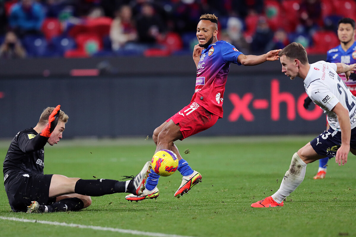 Фото взято с https://premierliga.ru 