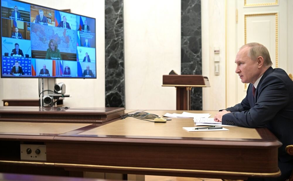 Глава государства указал на необходимость мобилизации учреждений разного рода
