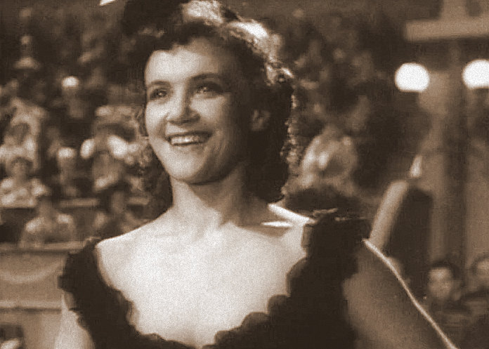 кадр из фильма «Мистер Икс»