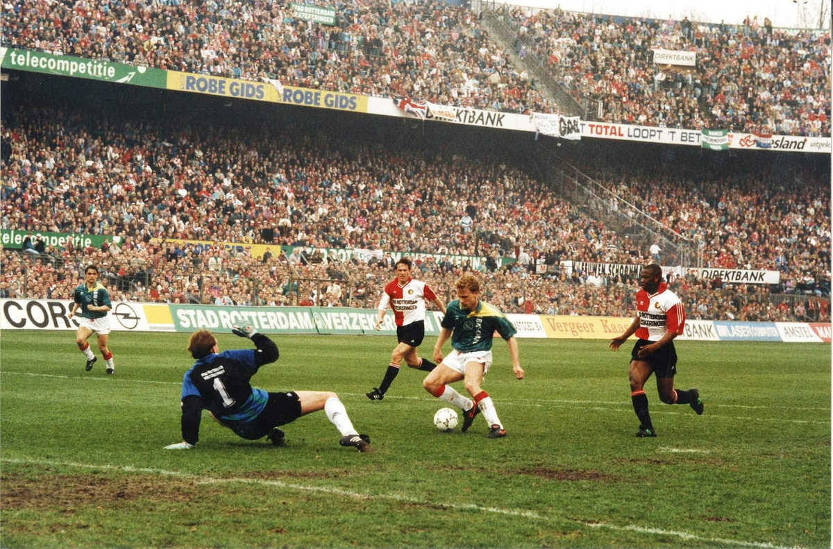 Бергкамп против Фейеноорда