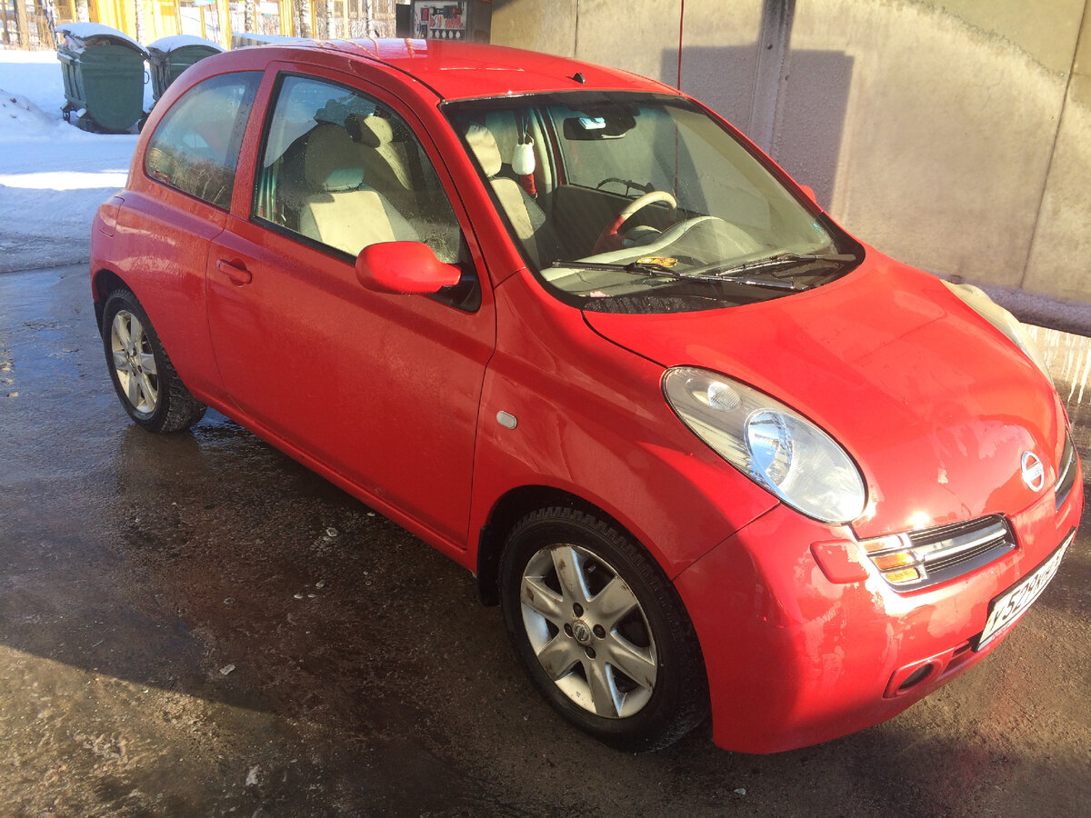 Nissan Micra 2012 Red