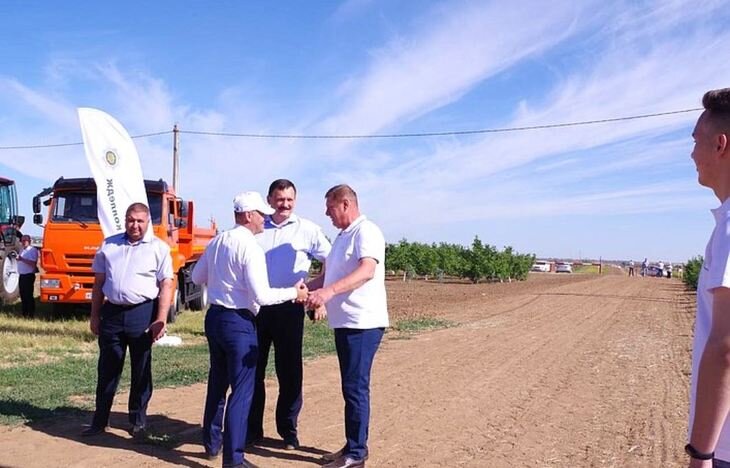    Инновационную деревню представили на Дне поля «Волжская нива»