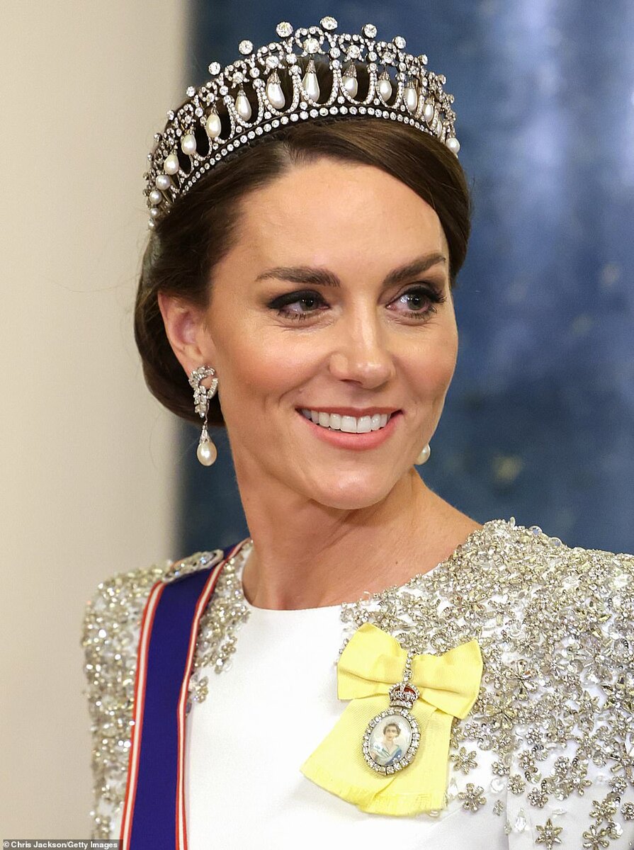 На государственный банкет в Букингемском дворце принцесса Уэльская надела любимую тиару принцессы Дианы