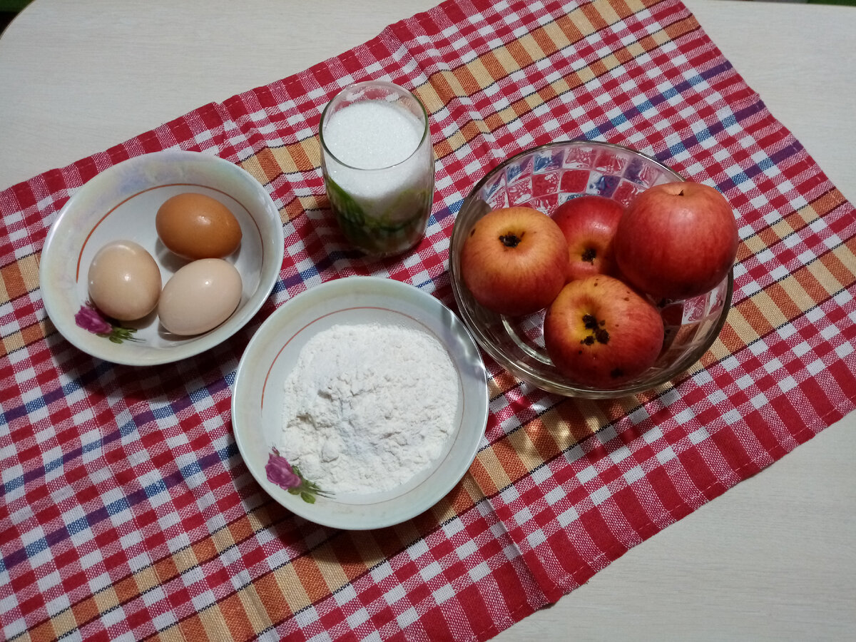 Рецепт простого яблочного пирога