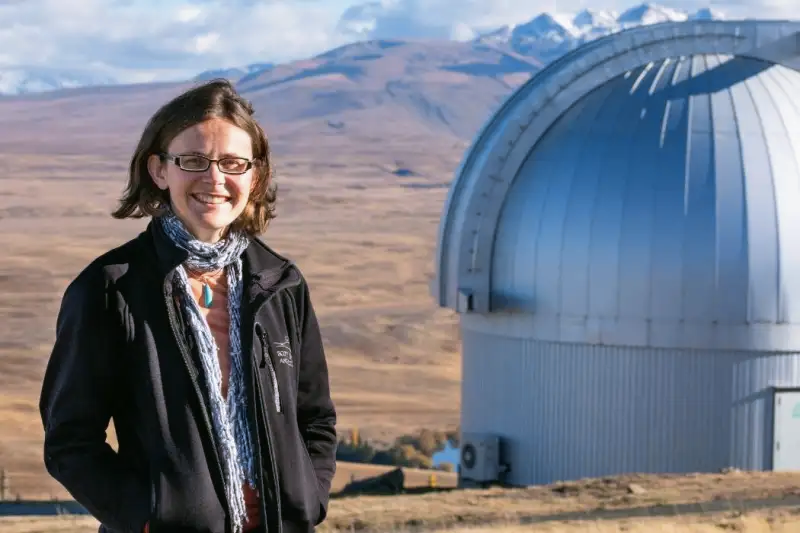 Научный сотрудник Rutherford Discovery и планетолог, старший преподаватель Калифорнийского университета доктор Мишель Баннистер. Авторство изображения: University of Canterbury