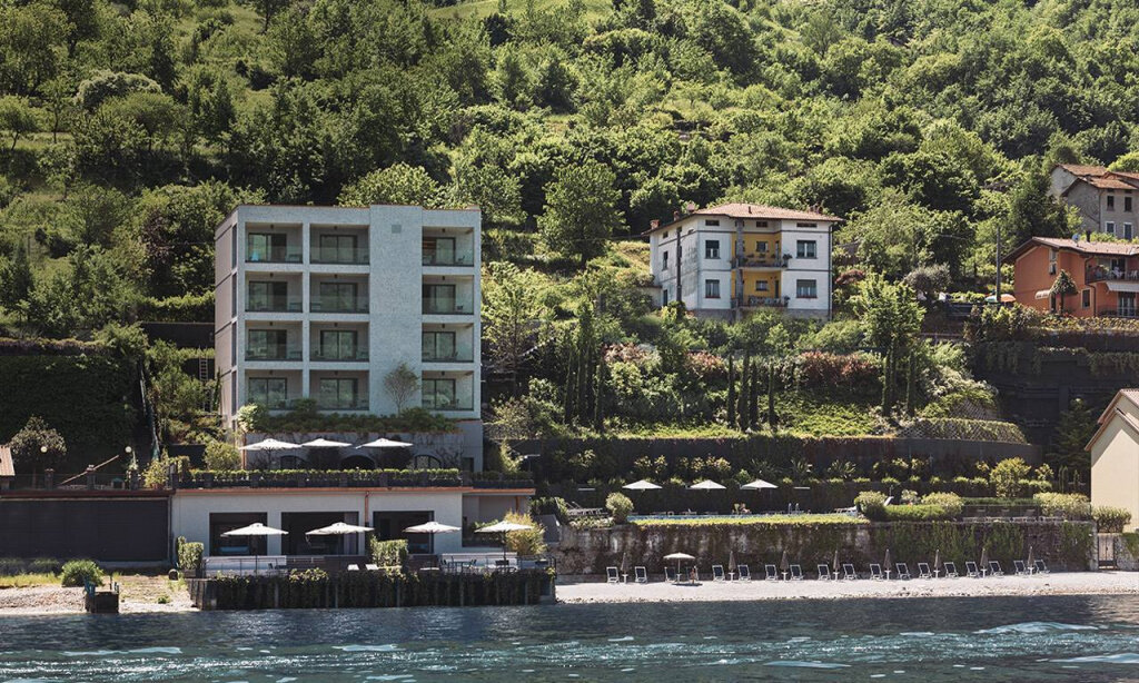 @ дизайнер Алессандро Аграти
