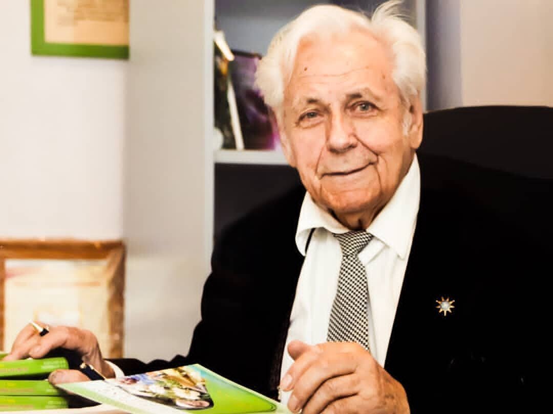 Иван Павлович Неумывакин