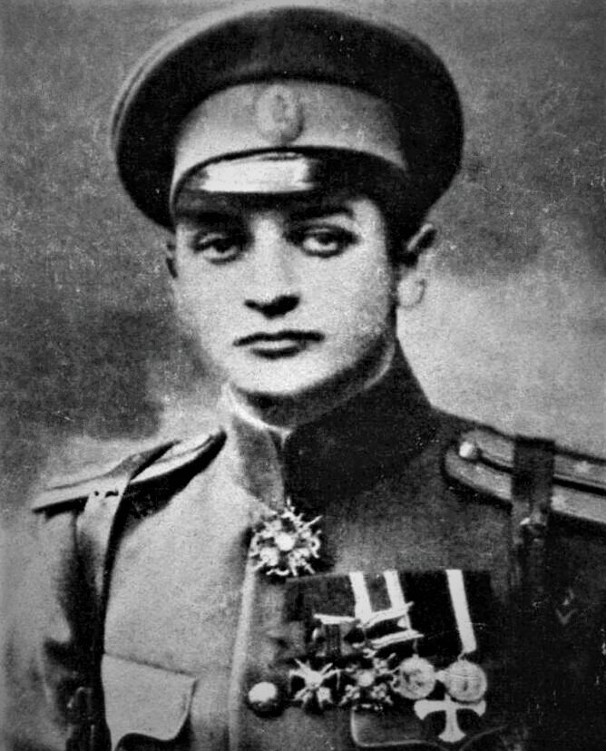 Авторское фото с использованием картинки с https://shkolazhizni.ru/biographies/articles/97436/