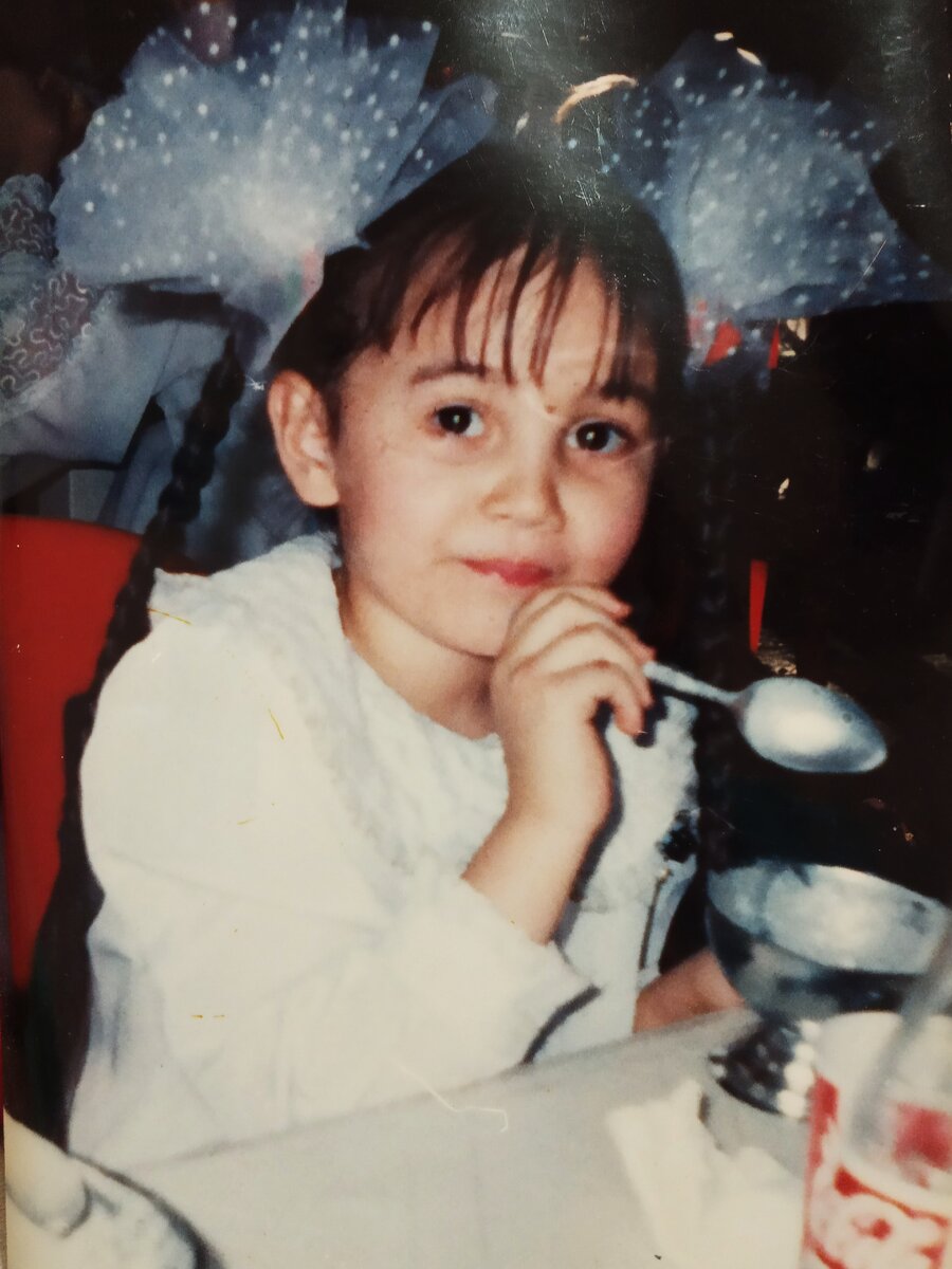 Здесь мне 5 лет. Именно в этом возрасте у меня началась фобия, которая присутствует до сих пор