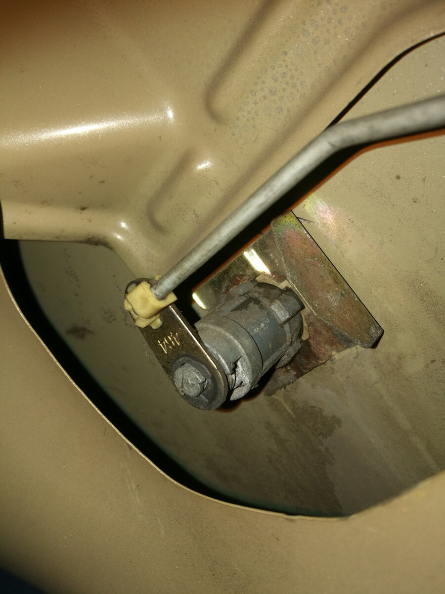 Замок на своем месте