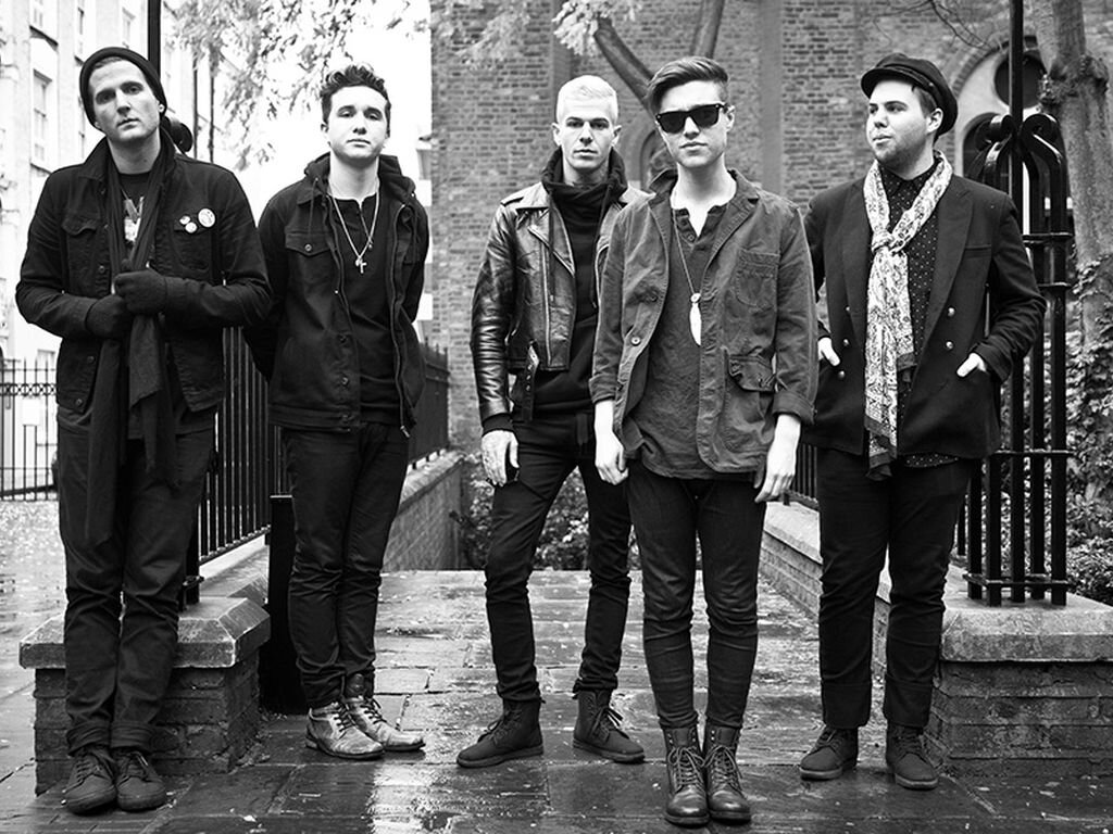 Зе нейборхуд. Группа the neighbourhood 2021. Видео neighbourhood. Группа the neighbourhood участники. Брайан саммис.