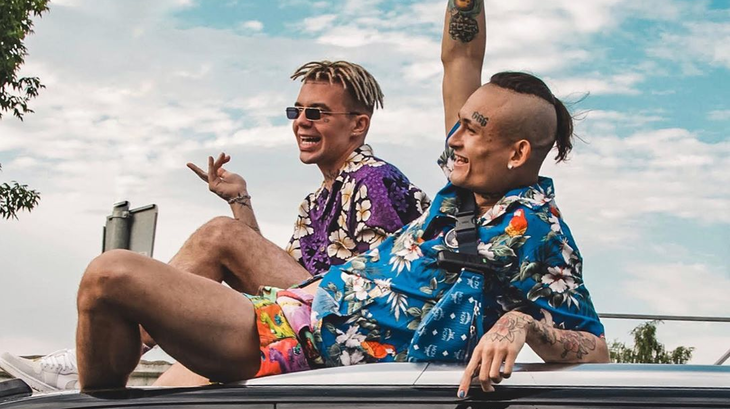 Новый клип музыкантов вызвал волну критики.