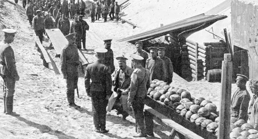 Русский гарнизон крепости Осовец