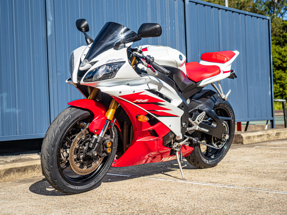 N 6 r 6. Yamaha r6 2006. Yamaha YZF-r6. Yamaha YZF r6 2006. Ямаха р6 красная.