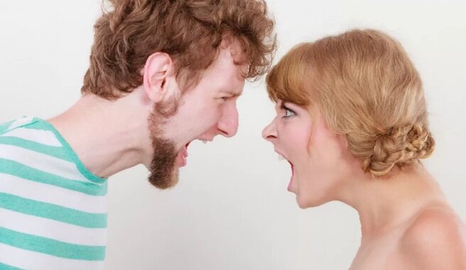 Они кричат, но не слышат друг друга