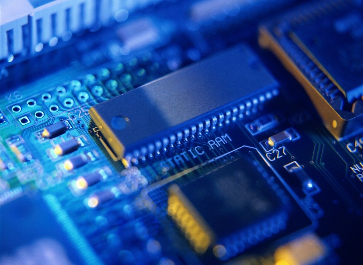 Микроэлектроника (Яндекс картинки)