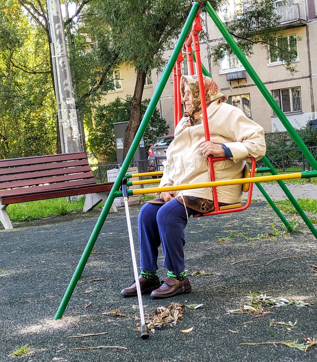 Гроза детской площадки