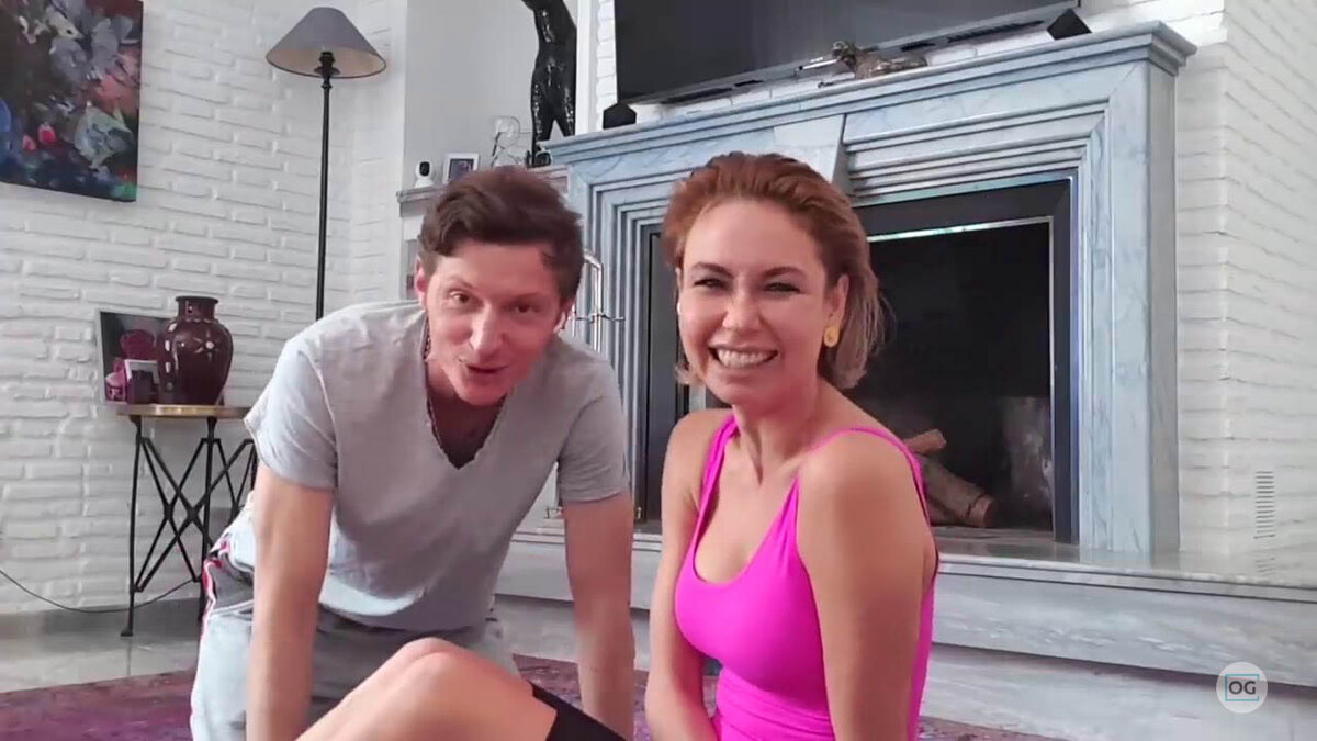 Гостиная Павла Воли и Ляйсан Утяшевой (фото: yandex.ru)