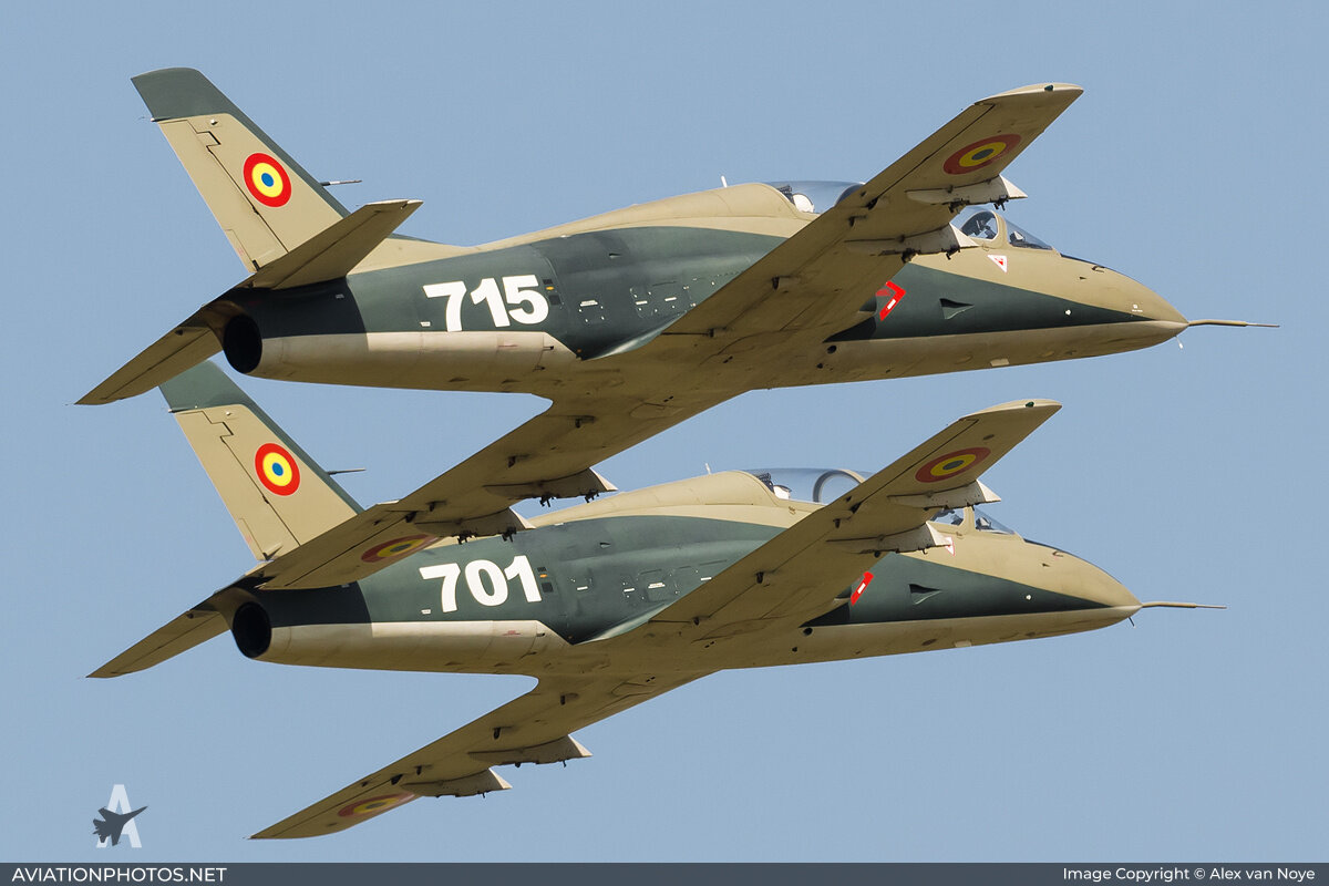 Источник: https://aviationphotos.net/country/romania/iar99-standard-vvs-rumyinii-3/