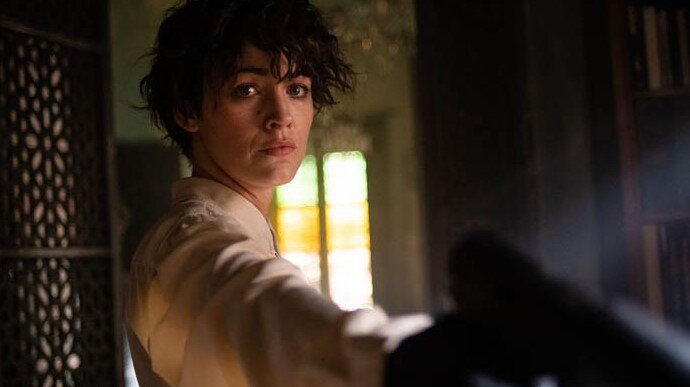 Блейк Лайвли - кадр из фильма "Ритм-секция" -  Крутые боевики