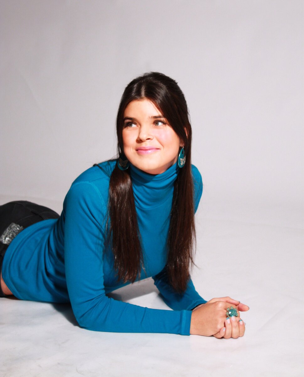 Кадры со времен работы моделью в фотошколе