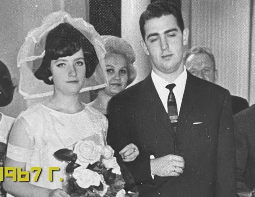 Татьяна Ростова и Михаил Шуфутинский в день свадьбы. Листайте галерею.Фото Яндекс картинки.