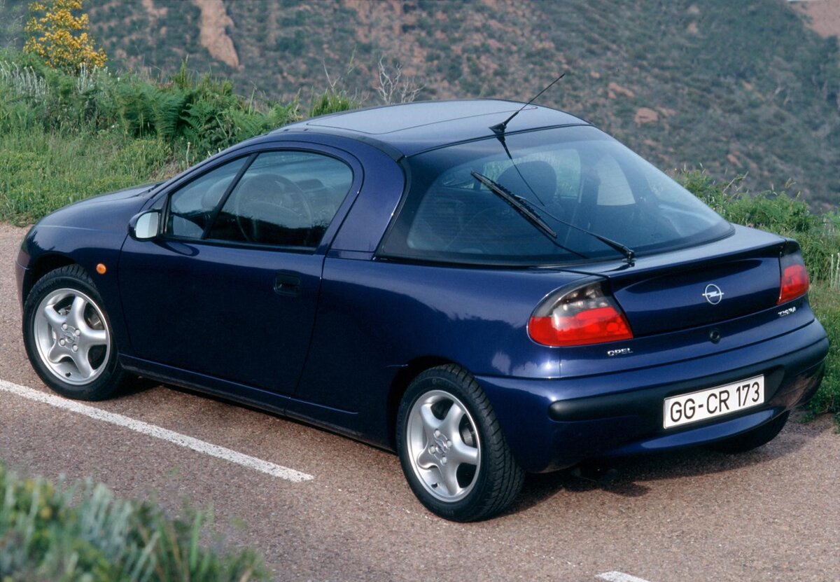 Opel Tigra a 1994 2000