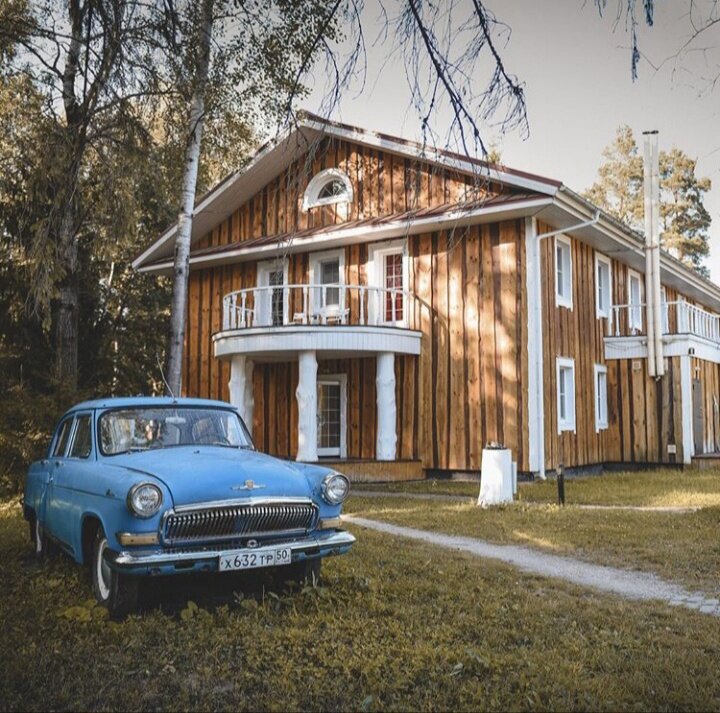 Лагерь веретьево. Веретьево фото. Веретьево фото. Веретьево арт усадьба. Талдом арт усадьба веретьево.