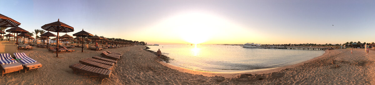 SUNRISE  на пляже отеля SUNRISE Royal Makadi Resort