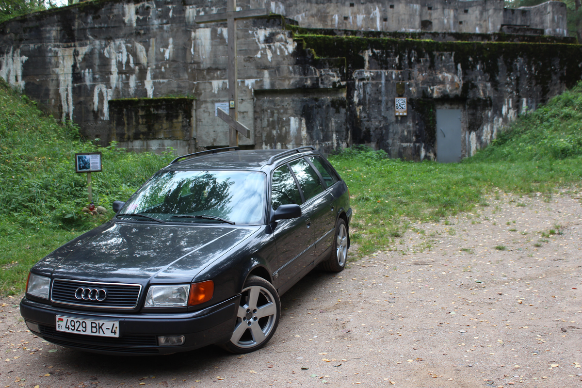 На эти классические правильные форма кузова можно смотреть вечно. Источник фото - https://a.d-cd.net/MWAAAgKSwuA-1920.jpg