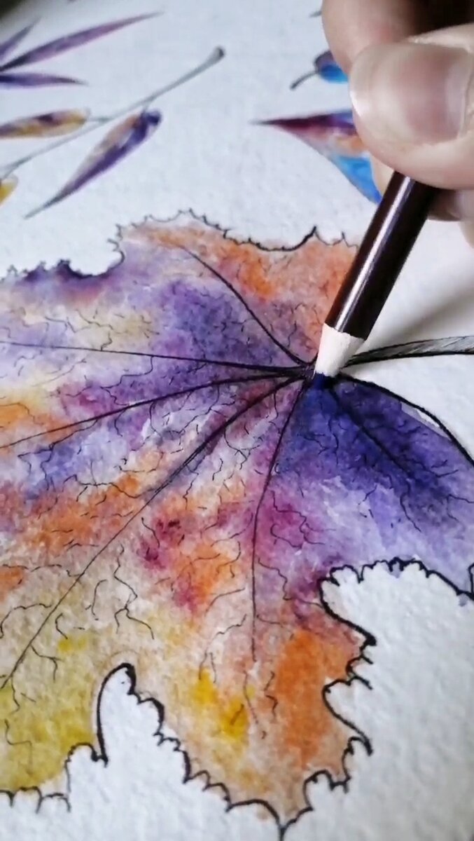 Процесс работы над листочками, скриншот из видео💜