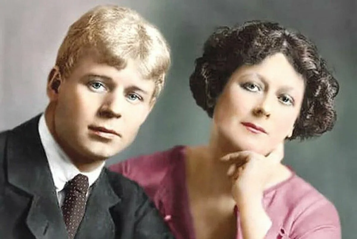 Жена сергея есенина. Айседора Дункан и Есенин. Есенин / Дункан. Есенин и Айседора Дункан, 1922.