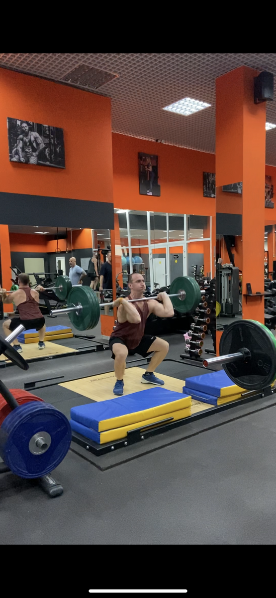 Штанга 80 кг. 