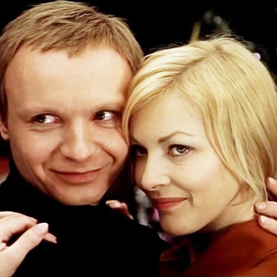 ФОТО ИЗ ФИЛЬМА "ИРОНИЯ СУДЬБЫ ИЛИ С ЛЕГКИМ ПАРОМ"